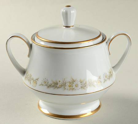 Woodlane Sugar Bowl & Lid
