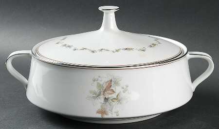Woodley Round Covered Vegetable
