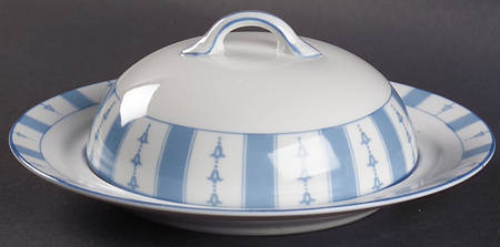 The Yale Round Covered Butter