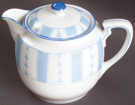 The Yale Large Syrup with Lid