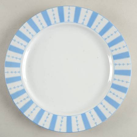 The Yale 12" Chop Plate (Round Platter)