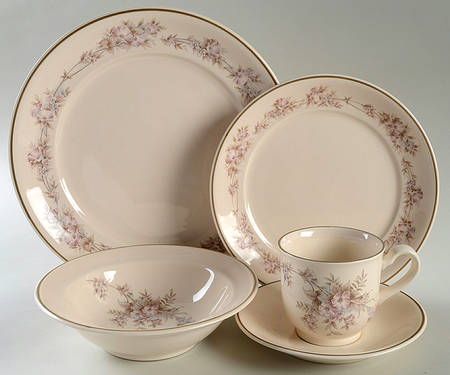 Yesterday 5 Piece Place Setting