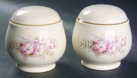 Yesterday Salt & Pepper Set