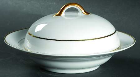 The Yukon (Gold Trim & Verge) Round Covered Butter