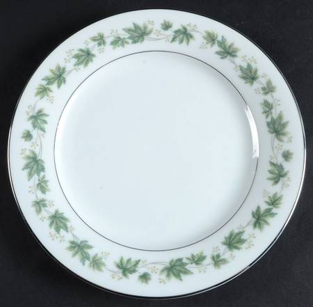 Yvette Salad Plate