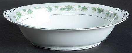 Yvette 10" Oval Vegetable Bowl