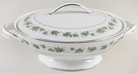 Yvette Round Covered Vegetable