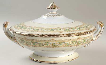 Zembla Round Covered Vegetable
