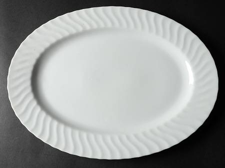 Ballet 14" Oval Serving Platter