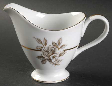 Encanto Creamer