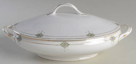 NAG8 Oval Covered Vegetable