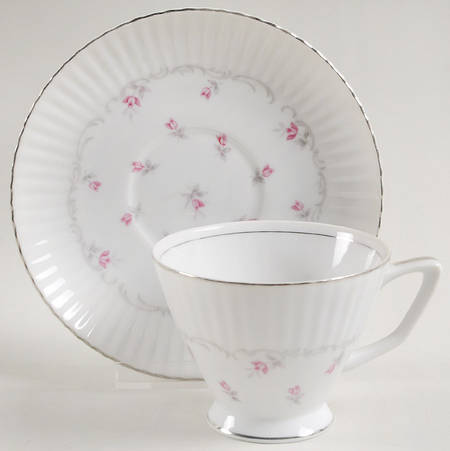 Parisienne Footed Cup & Saucer Set