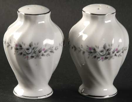Pierette Salt & Pepper Set