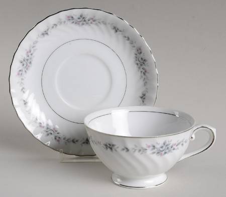Pierette Footed Cup & Saucer Set