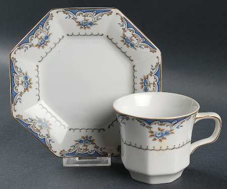 Seine Flat Cup & Saucer Set
