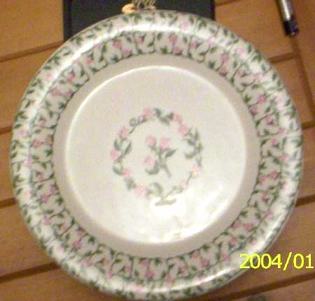 Cameo Rose Cake Plate