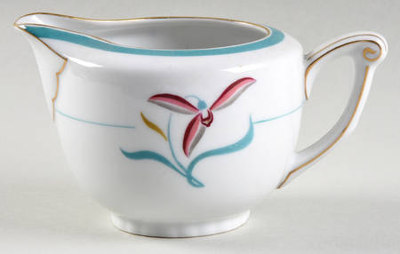 Allegro Creamer