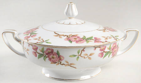 Blossomtime Round Covered Vegetable