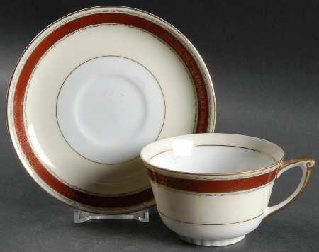 Corona Flat Cup & Saucer Set