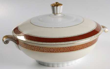 Corona Round Covered Vegetable