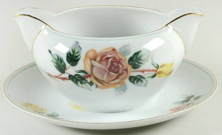 NAR11 Gravy Boat with Attached Underplate