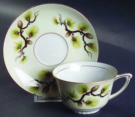 Pinecone Flat Cup & Saucer Set