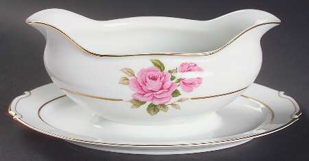 Sharon Gravy Boat with Attached Underplate
