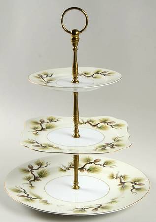 Shasta Pine Cream 3-Tiered Serving Tray (DP, SP, BB)