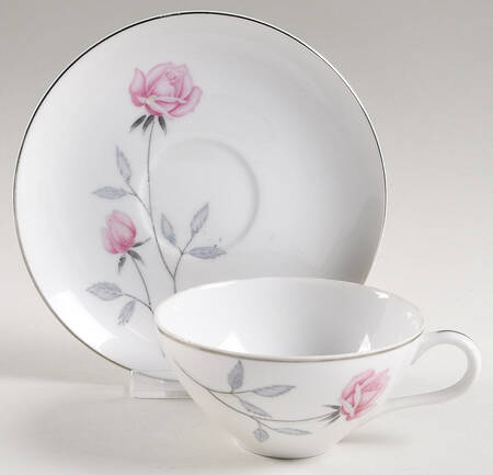 Belair Flat Cup & Saucer Set
