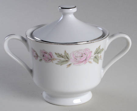 Dauphine Sugar Bowl & Lid