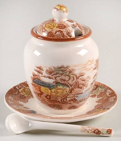Mountain Woodland Jam/Jelly & Lid, Ladle & Underplate