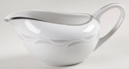 Paris Night Creamer