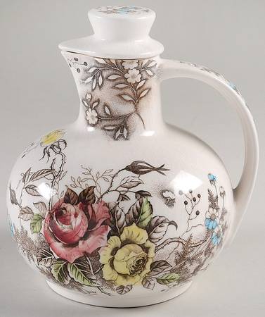 Rosevine Carafe & Lid