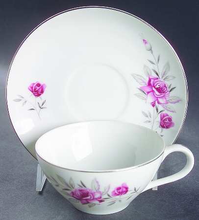 Wild Rose (Platinum Trim) Flat Cup & Saucer Set