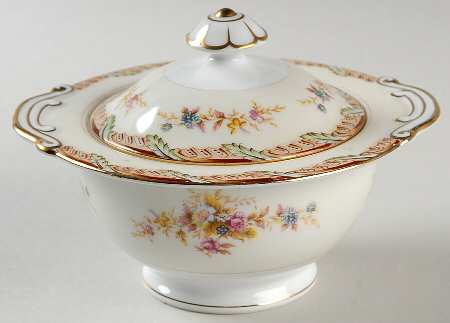 Corinthia Sugar Bowl & Lid