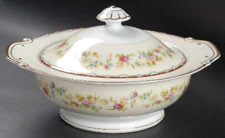 Jeanine Round Covered Vegetable