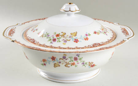 L'Automne Round Covered Vegetable