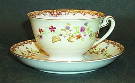 L'Automne Footed Cup & Saucer Set