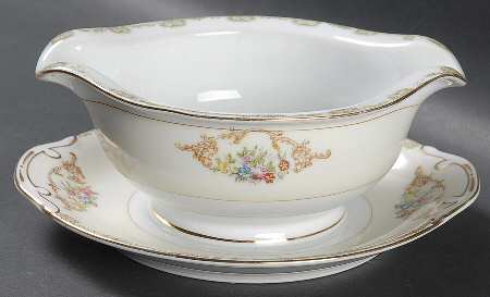 NAT14 Gravy Boat with Attached Underplate