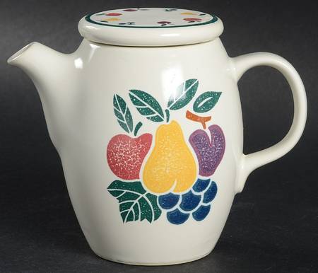 Fancy Fruit Creamer & Lid