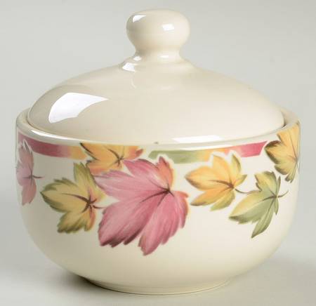 Maplewood Sugar Bowl & Lid