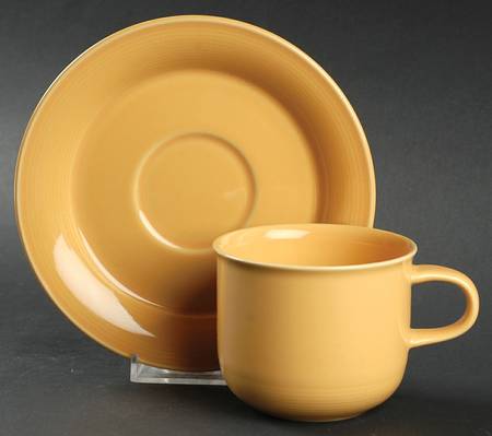 Solid Color Honey Flat Cup & Saucer Set