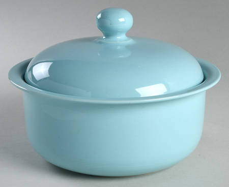 Solid Color Light Aqua 2 Qt Round Covered Casserole