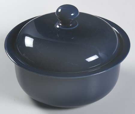 Solid Color Sapphire 2 Qt Round Covered Casserole