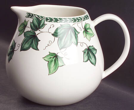 Vista Verde 72 Oz Pitcher