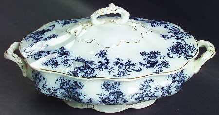 Dunbarton (Flow Blue) Oval Covered Vegetable