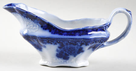 Waldorf (Bead Embossed Edge) Gravy Boat
