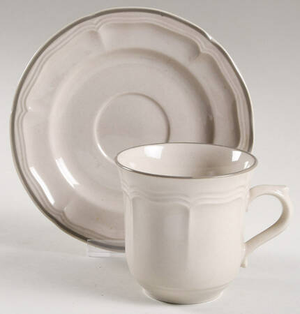 Candlelight Flat Cup & Saucer Set