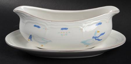 Countryside Gravy Boat & Underplate
