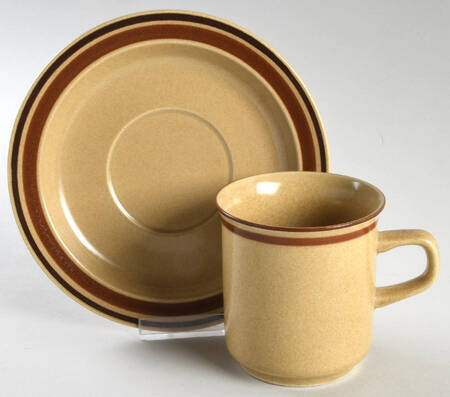 Romantic Flat Cup & Saucer Set